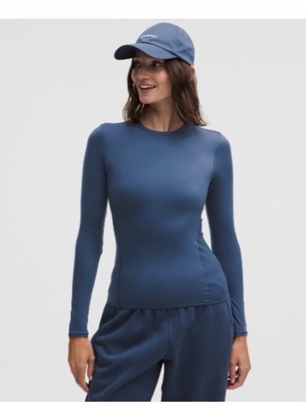 Wundermost Ultra-Soft Nulu
Crewneck Long-Sleeve Shirt blue twill lululemon